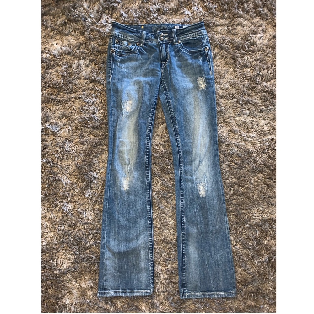 Miss Me distressed jeans!